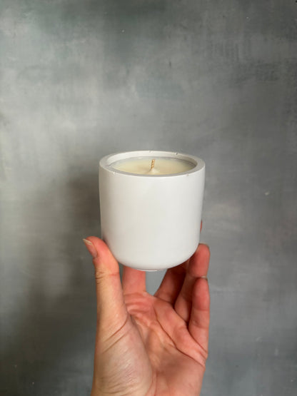Slumber Aromatherapy Candle | Fresh Linen, Floral Scented
