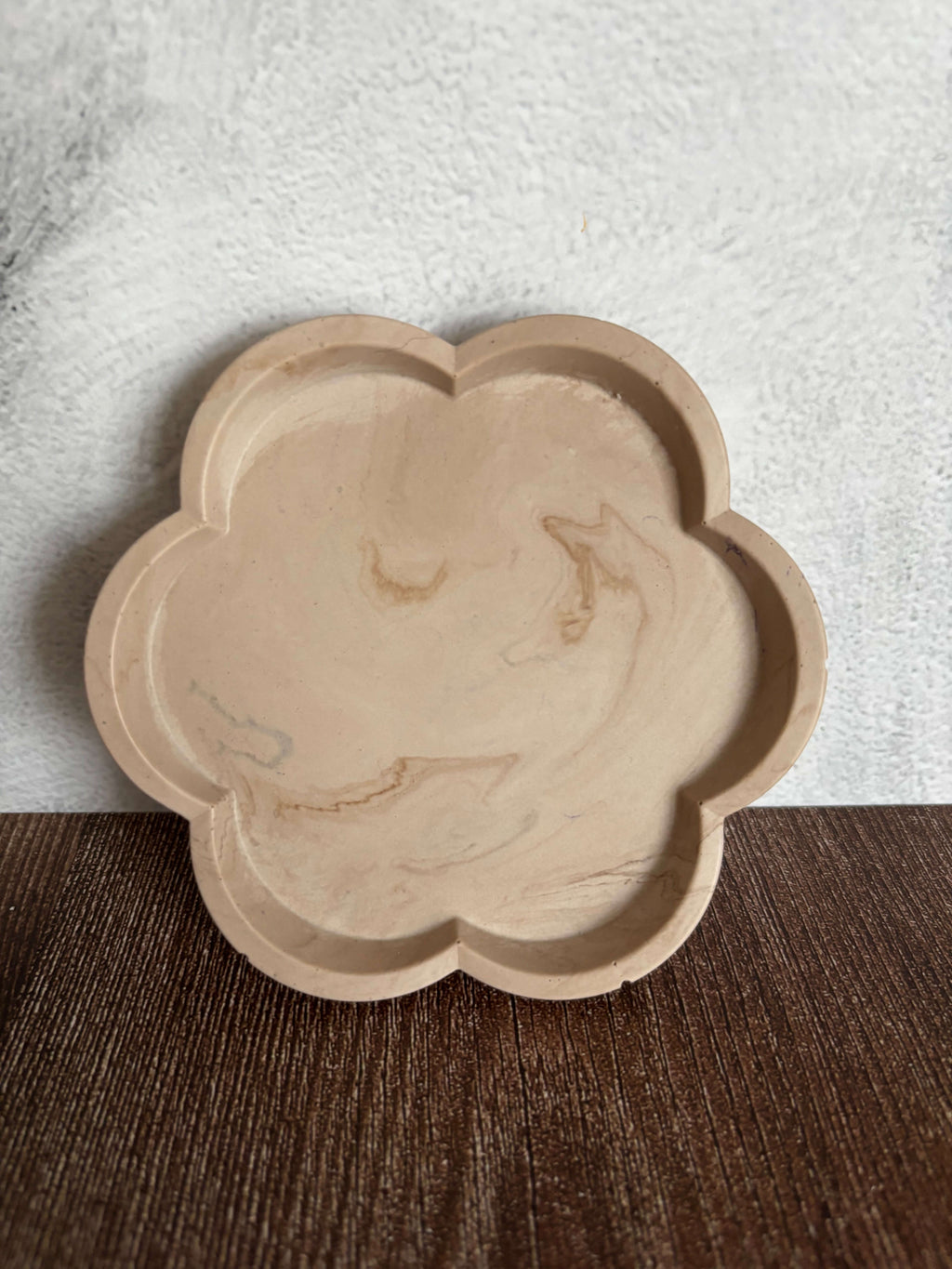 Brown flower trinket tray 