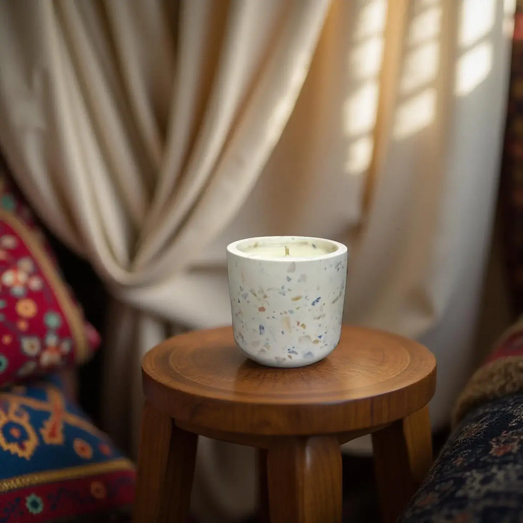 nour candle in arabian setting 