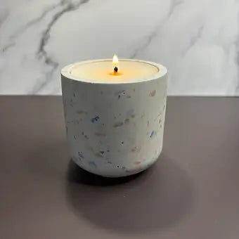 light nour candle close up