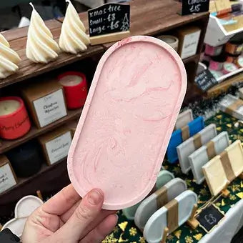 pink oval tray 